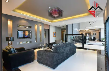 Apartment - 3 Bedrooms - 3 Bathrooms for rent in Al Juffair - Capital Governorate