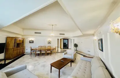 Apartment - 3 Bedrooms - 3 Bathrooms for rent in Al Juffair - Capital Governorate