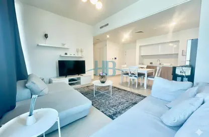 Apartment - 2 Bedrooms - 2 Bathrooms for rent in Marassi Al Bahrain - Diyar Al Muharraq - Muharraq Governorate