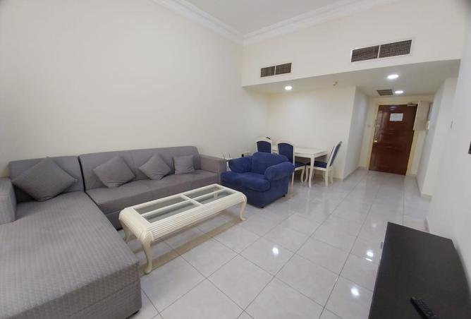 987391 - Property Image 2