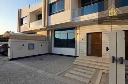 فيلا - 4 غرف نوم - 4 حمامات للبيع في سار - المحافظة الشمالية