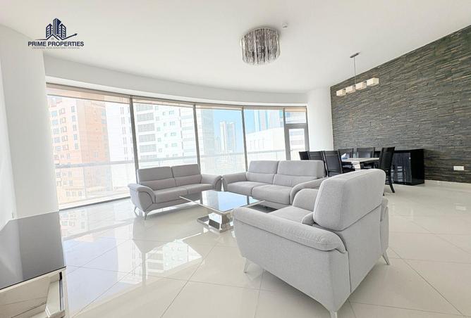 988463 - Property Main Image