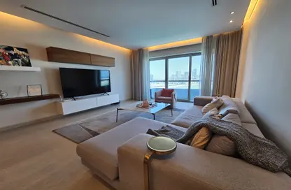 Apartment - 2 Bedrooms - 3 Bathrooms for rent in Reef Island - Capital Governorate