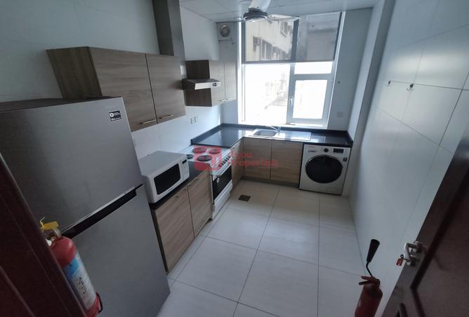 889077 - Property Image 3