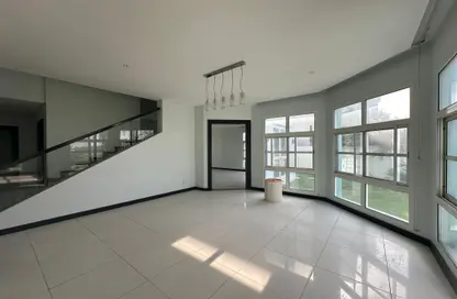 Villa - 5 Bedrooms - 5 Bathrooms for rent in Riffa Views - Riffa - Southern Governorate