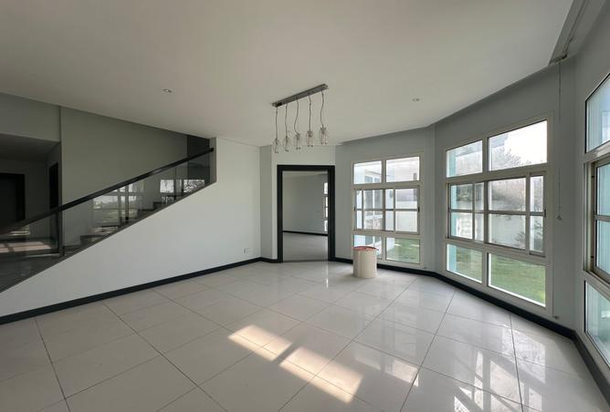 976051 - Property Main Image