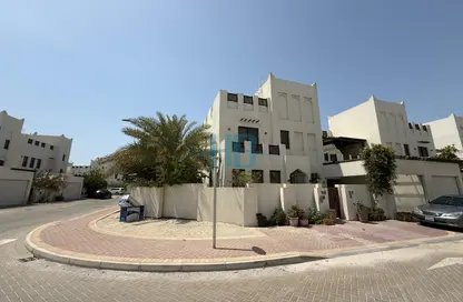 Villa - 5 Bedrooms - 6 Bathrooms for sale in Al Noor - Diyar Al Muharraq - Muharraq Governorate