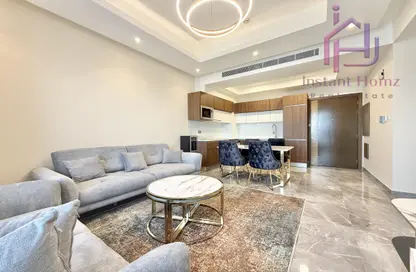 Apartment - 1 Bedroom - 2 Bathrooms for rent in Al Juffair - Capital Governorate