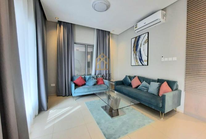 963866 - Property Image 3