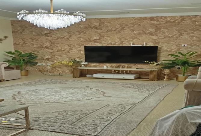 961636 - Property Image 2