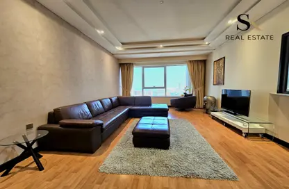 Living Room image for: Apartment - 3 Bedrooms - 4 Bathrooms for rent in Abraj Al Lulu - Manama - Capital Governorate, Image 1