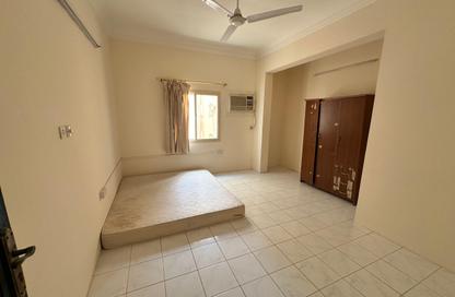 Apartment - 1 Bedroom - 1 Bathroom for rent in Mahooz - Manama - Capital Governorate