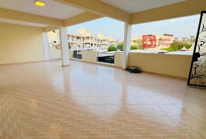 972208 - Property Image 3