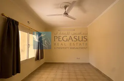 فيلا - 8 غرف نوم - 5 حمامات للايجار في القفول - المنامة - محافظة العاصمة