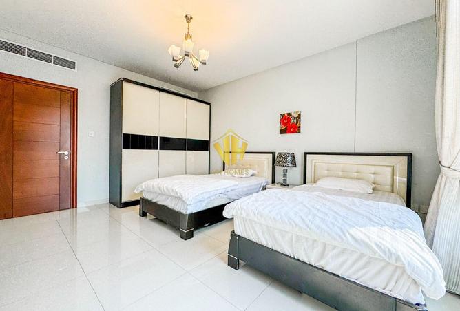963167 - Property Image 2