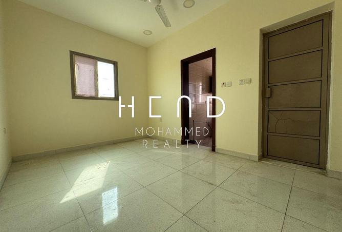 939203 - Property Image 3