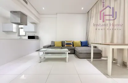 Apartment - 1 Bedroom - 2 Bathrooms for sale in Al Juffair - Capital Governorate