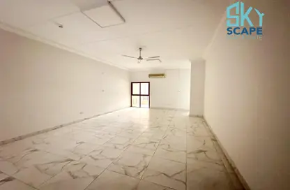 Office Space - Studio - 2 Bathrooms for rent in Gufool - Manama - Capital Governorate