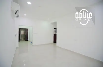 Apartment - 2 Bedrooms - 2 Bathrooms for rent in Saar - Northern Governorate