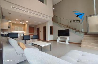 Duplex - 1 Bedroom - 2 Bathrooms for rent in Seef - Capital Governorate