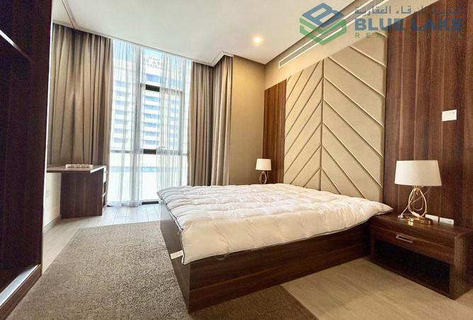 954415 - Property Image 2