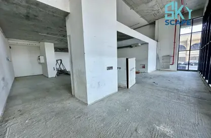 Show Room - Studio for rent in Manama Downtown - Manama - Capital Governorate