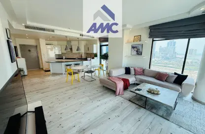 Apartment - 2 Bedrooms - 2 Bathrooms for rent in Sanabis - Manama - Capital Governorate