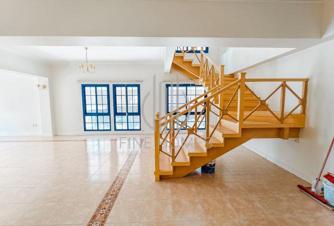 969707 - Property Image 3