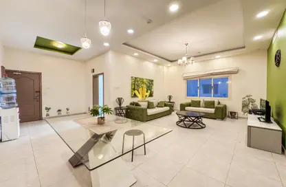 Apartment - 2 Bedrooms - 2 Bathrooms for rent in Al Juffair - Capital Governorate