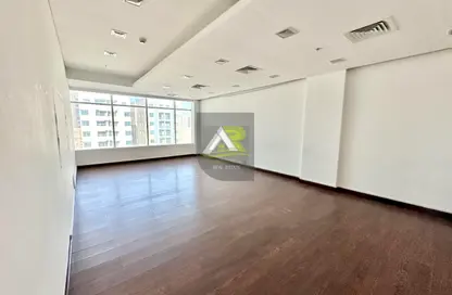 Office Space - Studio - 2 Bathrooms for rent in Seef - Capital Governorate