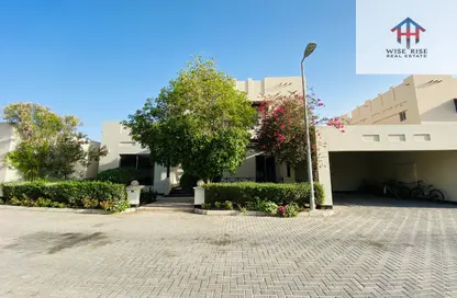 Villa - 4 Bedrooms - 4 Bathrooms for rent in Janabiya - Northern Governorate