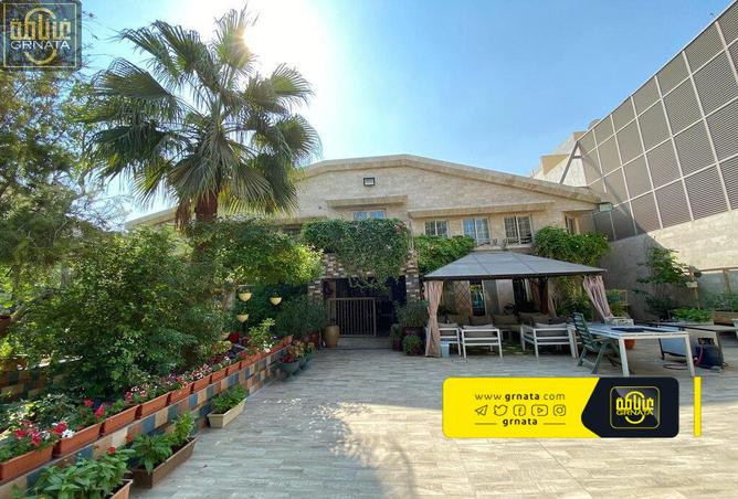 698074 - Property Main Image