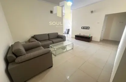 Apartment - 1 Bedroom - 1 Bathroom for rent in Al Juffair - Capital Governorate