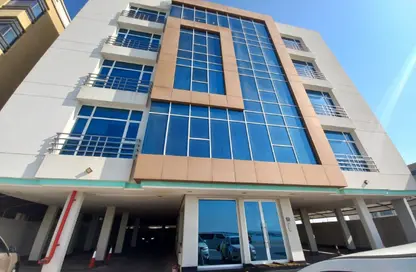 Office Space - Studio - 2 Bathrooms for rent in Seef - Capital Governorate