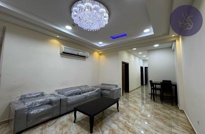 Apartment - 2 Bedrooms - 2 Bathrooms for rent in Seef - Capital Governorate