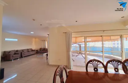 Penthouse - 4 Bedrooms - 4 Bathrooms for rent in Al Juffair - Capital Governorate