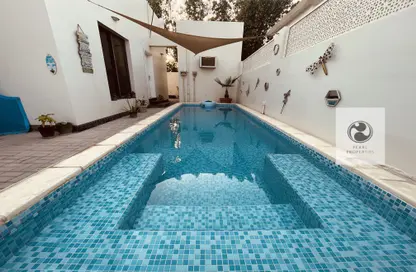Pool image for: Villa - 3 Bedrooms - 2 Bathrooms for rent in Janabiya - Northern Governorate, Image 1