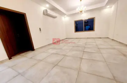 Empty Room image for: Apartment - 1 Bedroom - 2 Bathrooms for rent in Hidd - Muharraq Governorate, Image 1