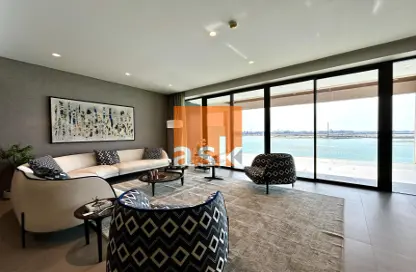 Living Room image for: Villa - 4 Bedrooms - 5 Bathrooms for sale in Amwaj Avenue - Amwaj Islands - Muharraq Governorate, Image 1