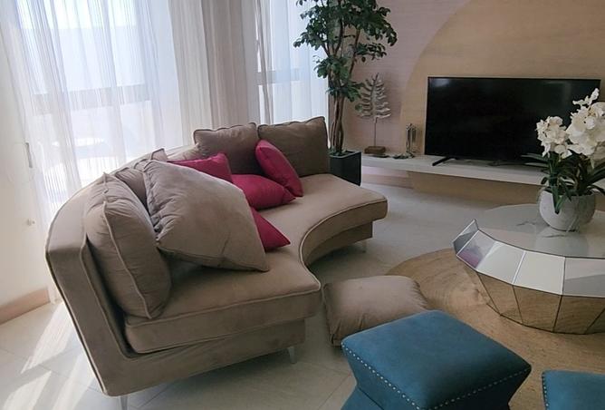 958856 - Property Main Image