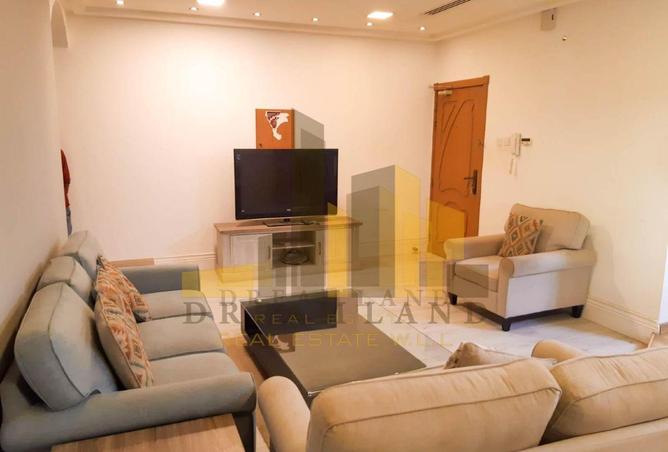 988265 - Property Image 2