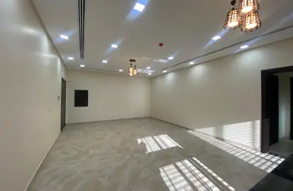 Apartment - 2 Bedrooms - 2 Bathrooms for rent in Saar - Northern Governorate