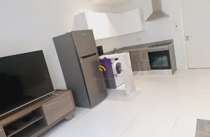 Apartment - 2 Bedrooms - 2 Bathrooms for rent in Mahooz - Manama - Capital Governorate