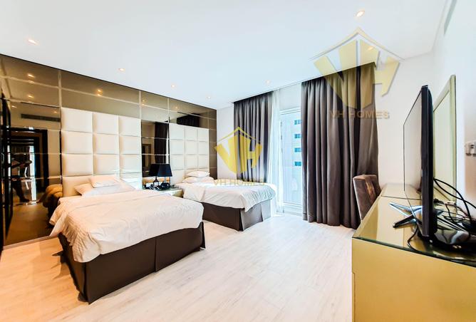 954385 - Property Image 3