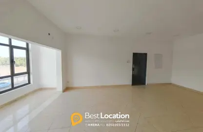 Office Space - Studio - 2 Bathrooms for rent in Al Qadam - Northern Governorate