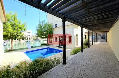 Villa - 4 Bedrooms - 5 Bathrooms for rent in Al Marsa Floating City - Amwaj Islands - Muharraq Governorate