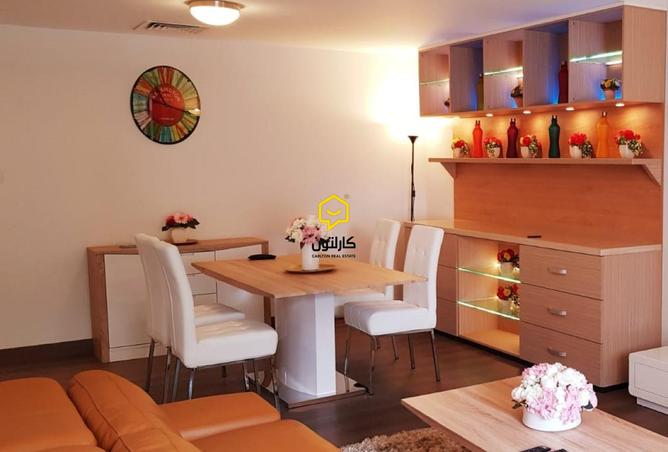 975368 - Property Image 2