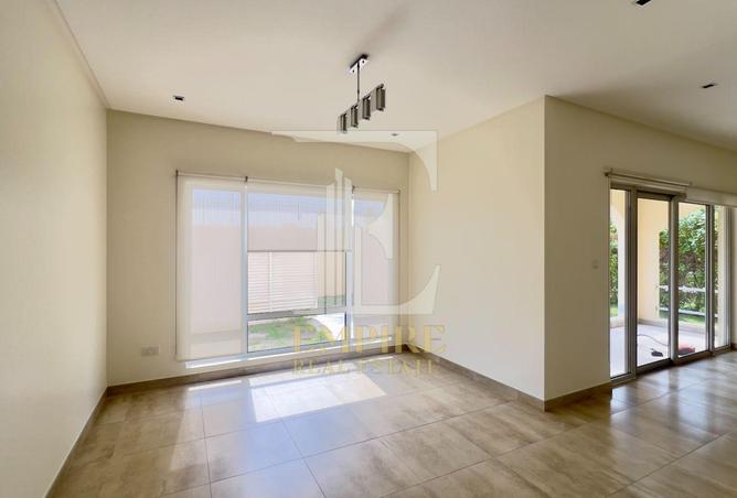 958798 - Property Image 3