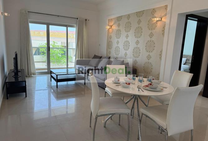 942640 - Property Image 2