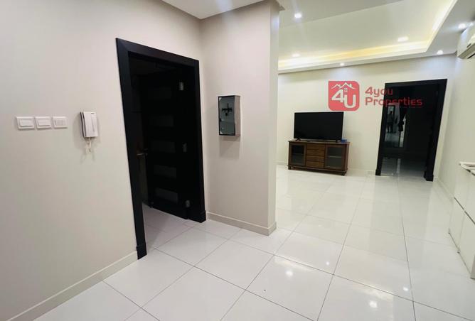 984039 - Property Image 2